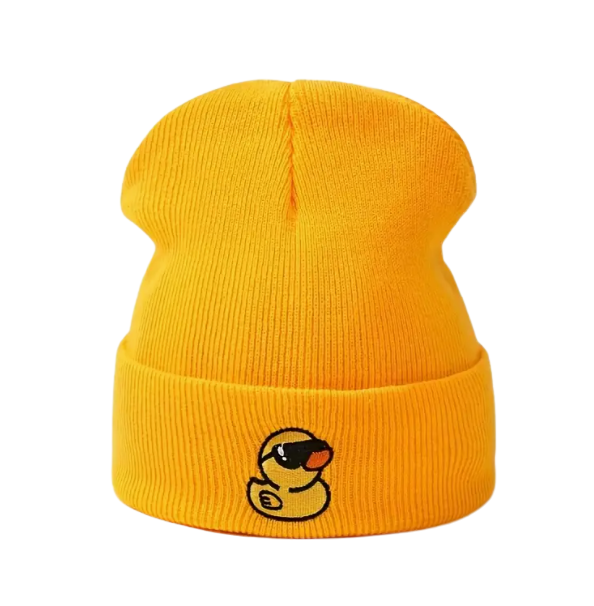 Gele gebreide beanie met omgeslagen rand en een geborduurde gele badeend met zwarte zonnebril en oranje snavel.
