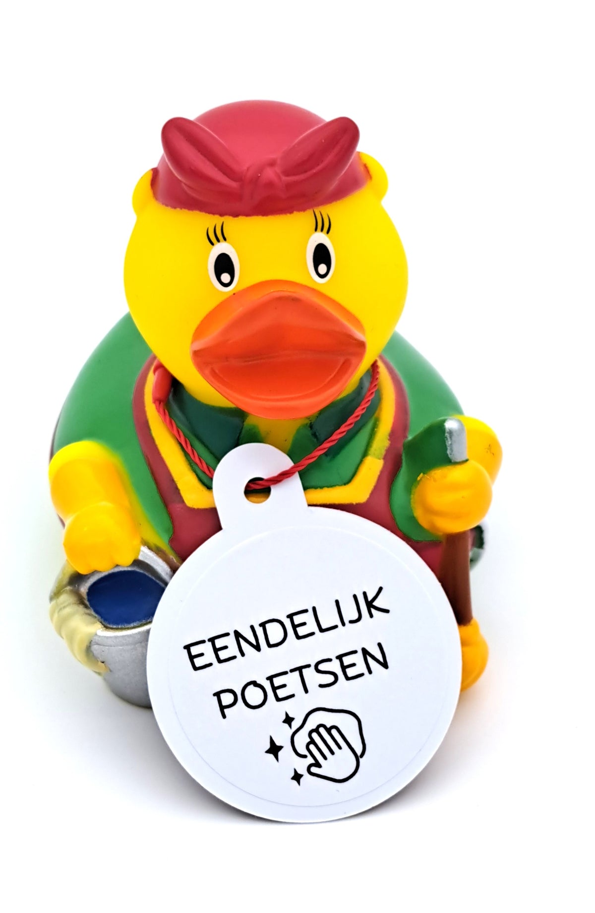 Gele schoonmaaksterbadeend met rode hoofddoek, groene kleding, emmer en bezem, en een witte hangtag met de tekst ‘EENDELIJK POETSEN’.